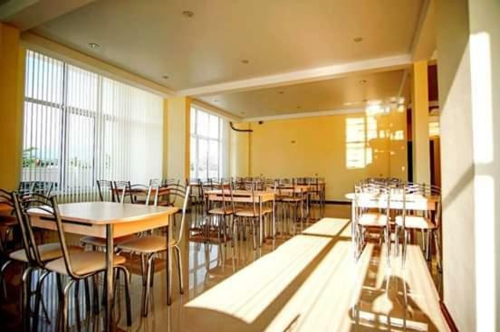 Sariya Hotel Kheivani Εξωτερικό φωτογραφία